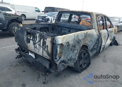 2023 Honda Ridgeline Black Edition z USA, uszkodzony, nr VIN 5FPYK3F89PB030970